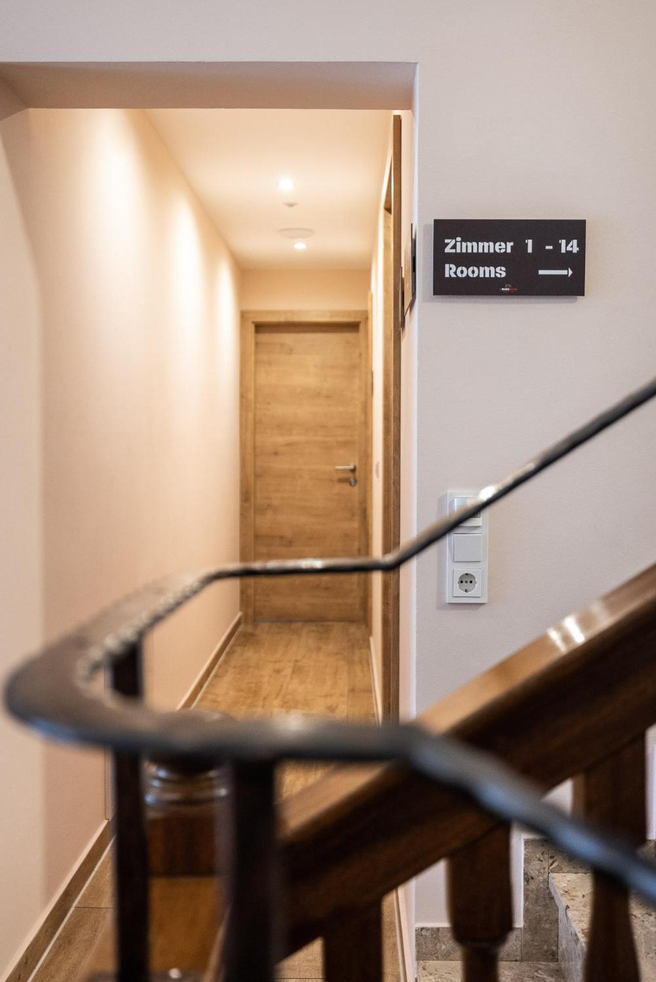 Hotel Der Burgblick-Adults Only Werfen Exteriér fotografie